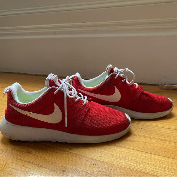 Customized Nike Roshe’s - Picture 2 of 3
